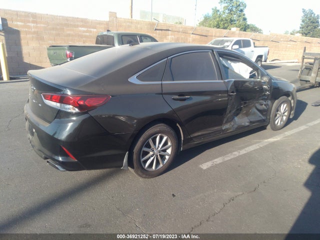 Hyundai SONATA SE 2019 5NPE24AF8KH805468 Image 4