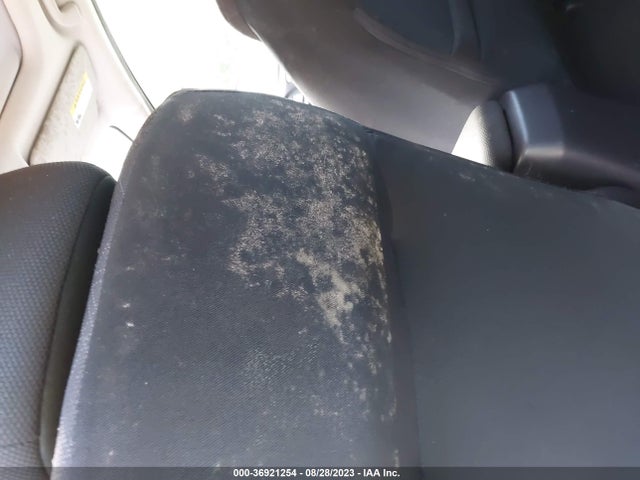 Honda FIT EX 2016 3HGGK5H76GM702937 Image 12