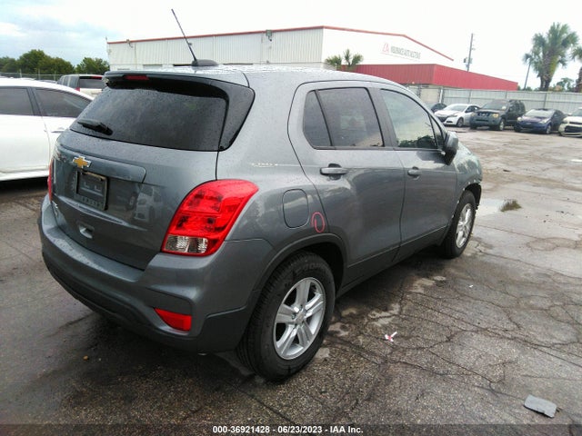 Chevrolet TRAX LS 2020 3GNCJKSB1LL329387 Image 4