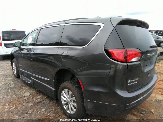 2C4RC1EG9JR111356 Chrysler Pacifica Touring L Plus