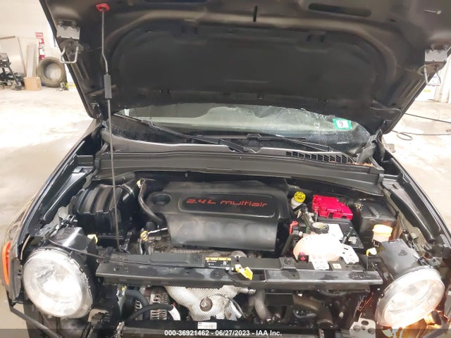 ZACNJBAB4KPK88680 Jeep Renegade Sport 4x4