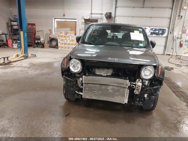 ZACNJBAB4KPK88680 Jeep Renegade Sport 4x4