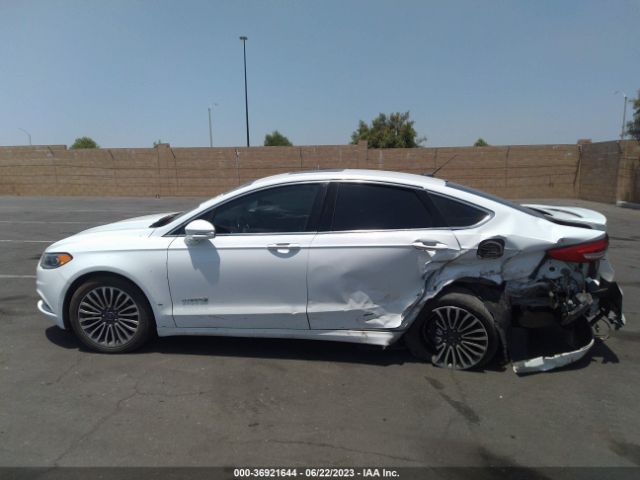 3FA6P0RU2JR161470 Ford Fusion Hybrid Titanium