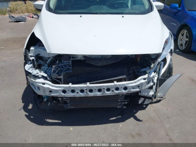 1FADP5AU2HL103786 Ford C-max Hybrid Se