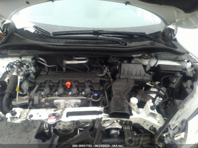 3CZRU6H3XNM776230 Honda HR-V LX