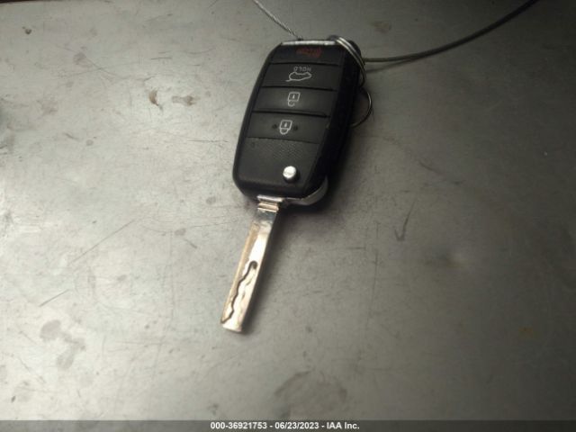 KNDCB3LC8K5291108 KIA NIRO FE