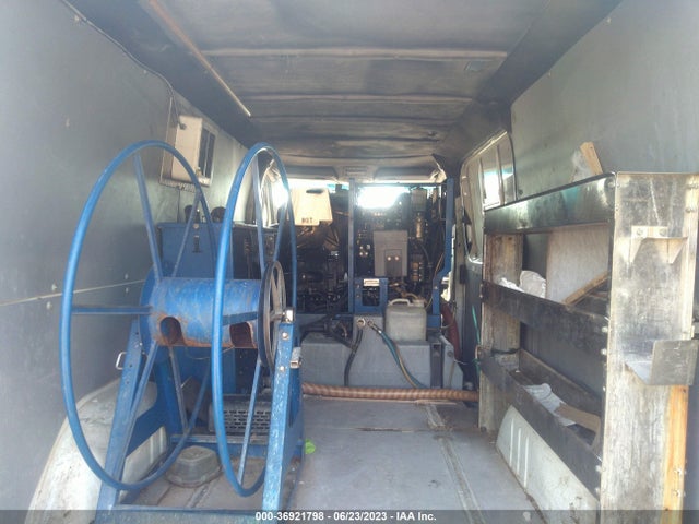 2007 DODGE SPRINTER VIN: WD0PE745875193968