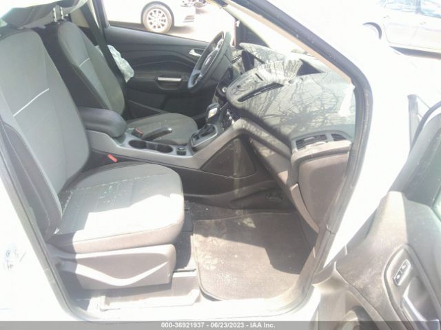 1FMCU9GX7EUA78540 Ford ESCAPE SE