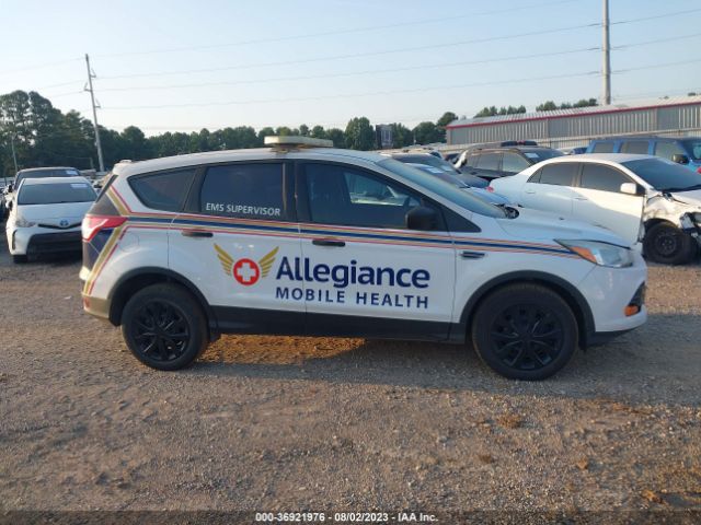 1FMCU0F7XGUA83909 Ford ESCAPE S