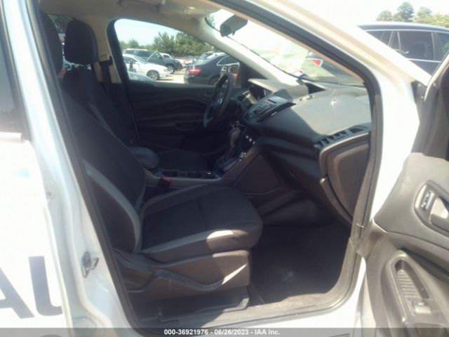 1FMCU0F7XGUA83909 Ford ESCAPE S