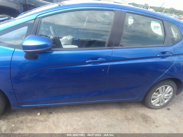 Honda FIT LX 2015 3HGGK5H54FM779156 Image 15