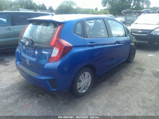 Honda FIT LX 2015 3HGGK5H54FM779156 Image 4