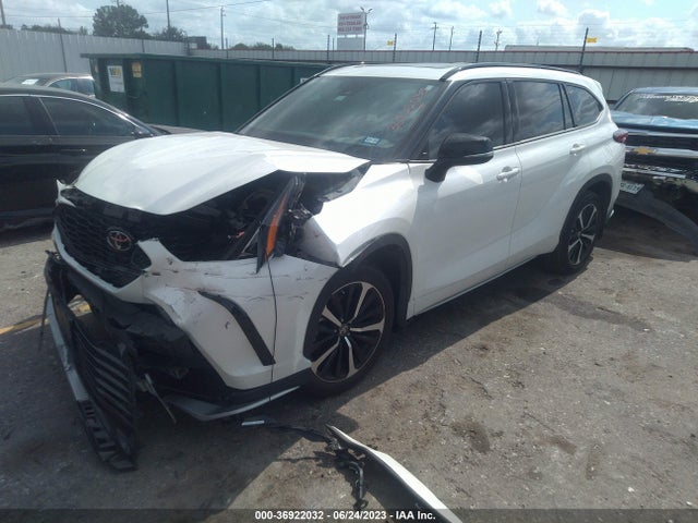 Toyota Highlander Xse 2021 5TDLZRAH4MS056988 Image 2
