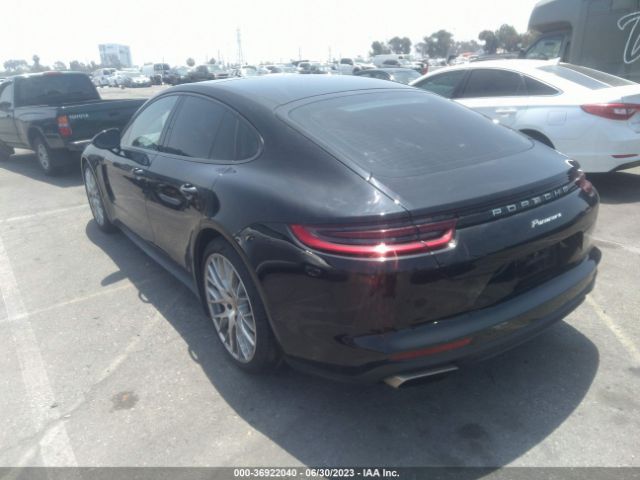 WP0AA2A77JL111573 Porsche Panamera