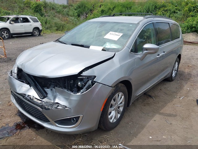 2C4RC1BG5HR764913 Chrysler Pacifica Touring-l