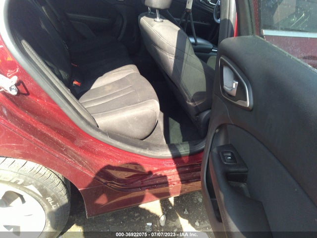 Chrysler 200 Limited 2016 1C3CCCAB7GN131935 Image 8