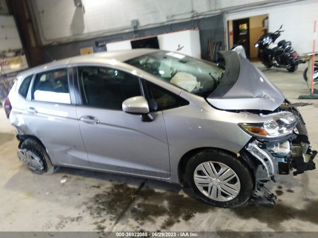 Honda FIT LX 2019 3HGGK5H4XKM741870 Image 13