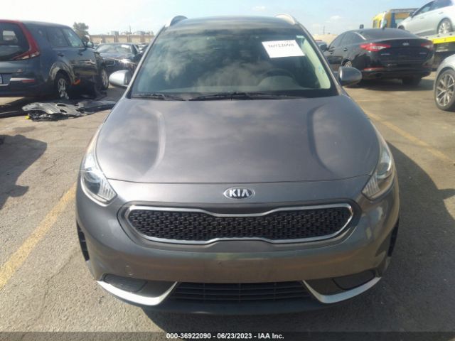 KNDCB3LCXJ5164696 KIA NIRO LX