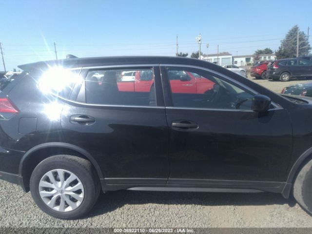 JN8AT2MV3HW015652 Nissan ROGUE S