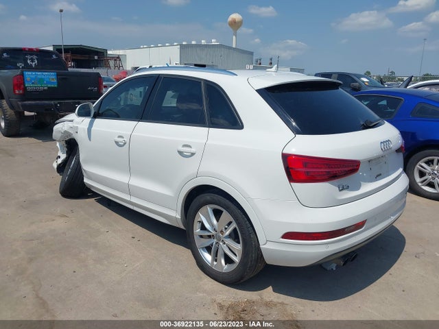 WA1BCCFS1JR017519 Audi Q3 Sport Premium