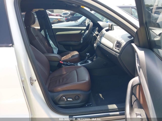 WA1BCCFS1JR017519 Audi Q3 Sport Premium