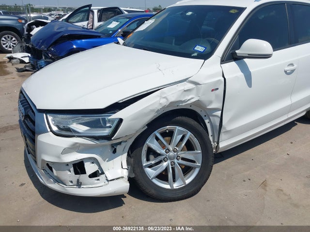WA1BCCFS1JR017519 Audi Q3 Sport Premium