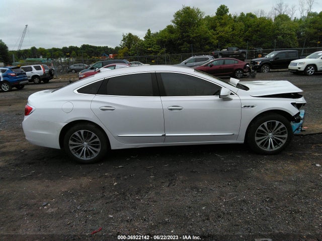 2018 Buick LaCrosse, VIN: 1G4ZR5SS1JU145742