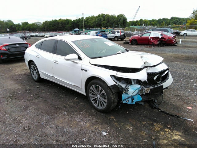 2018 Buick LaCrosse, VIN: 1G4ZR5SS1JU145742