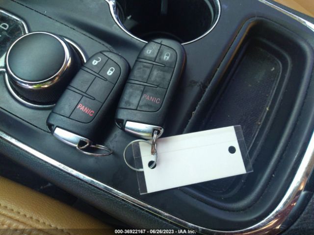 1C4RDHAG5FC745243 Dodge Durango Sxt