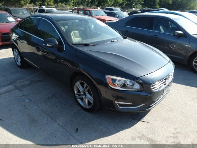 2014 Volvo S60 T5 მანქანა იყიდება აუქციონზე, vin: YV1612FS0E1287492, აუქციონის ნომერი: 36922175