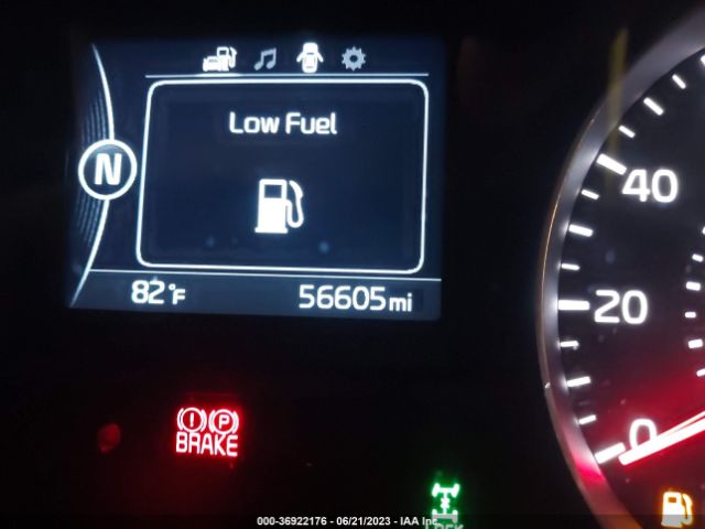 KNDPMCAC6H7121146 KIA Sportage Lx