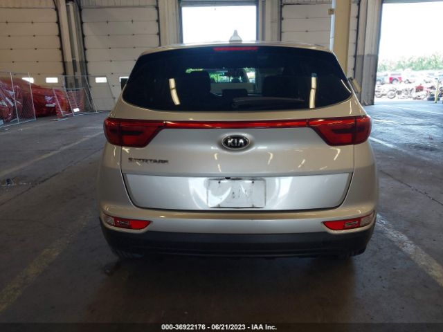 KNDPMCAC6H7121146 KIA Sportage Lx