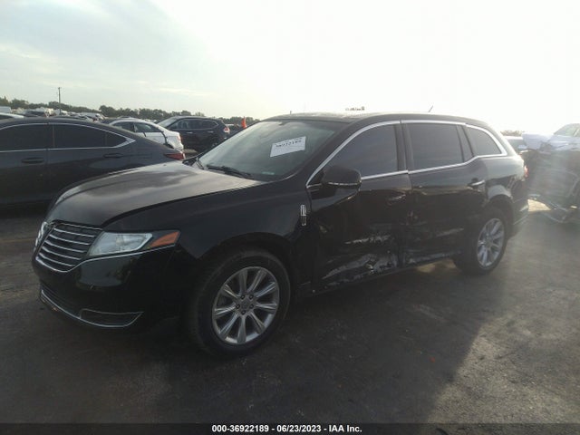 2017 Lincoln MKT, VIN: 2LMHJ5FK5HBL01752