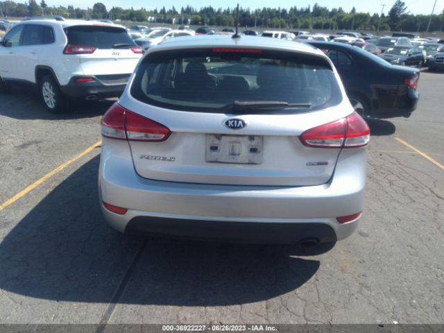 KNAFX5A87E5169303 KIA Forte 5-door Ex