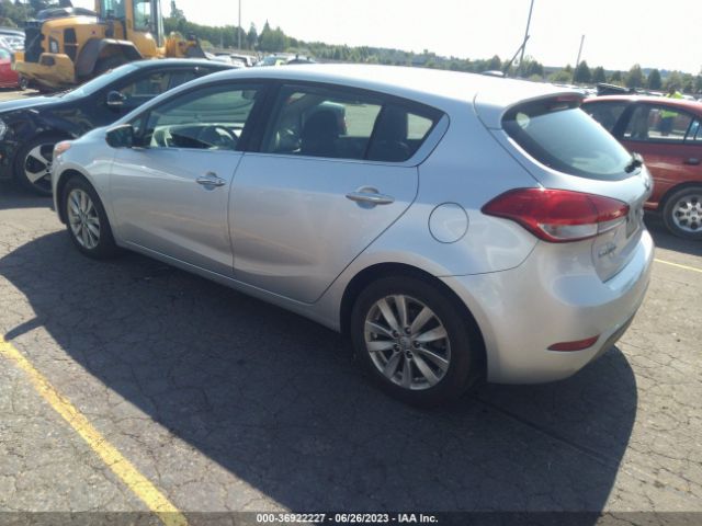 KNAFX5A87E5169303 KIA Forte 5-door Ex