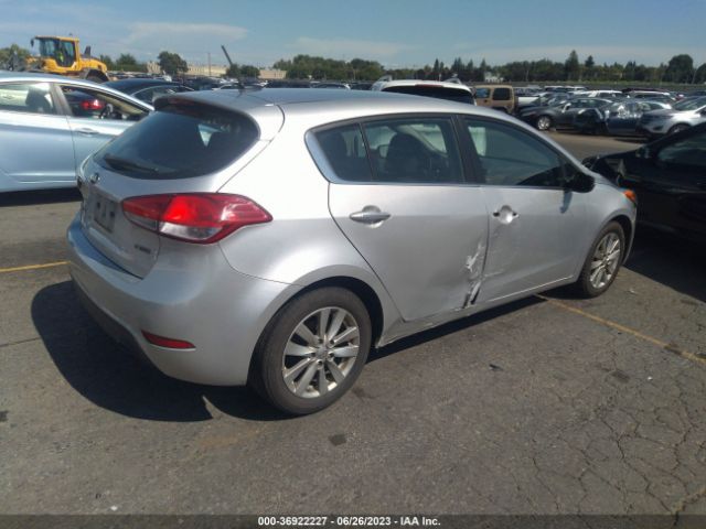 KNAFX5A87E5169303 KIA Forte 5-door Ex