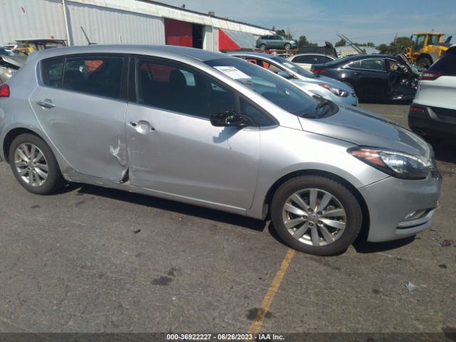 KNAFX5A87E5169303 KIA Forte 5-door Ex