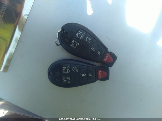 Dodge Grand Caravan Sxt 2014 2C4RDGCG8ER212400 Image 3