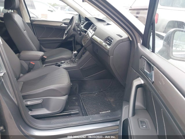 3VV2B7AX9PM066353 Volkswagen TIGUAN SE