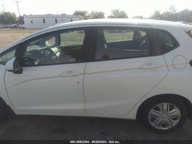 Honda FIT LX 2018 3HGGK5H45JM730466 Image 14