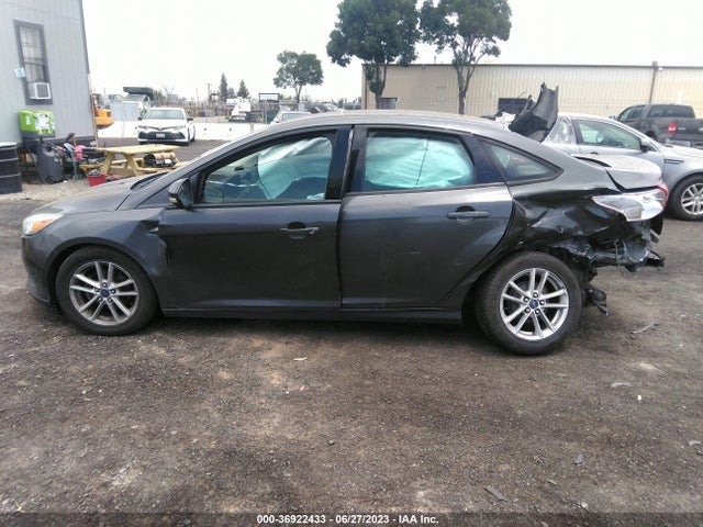 2015 FORD FOCUS SE VIN: 1FADP3F27FL357826