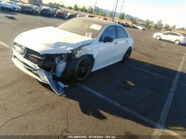 WDD3G4EB0KW013640 Mercedes-Benz A-class A 220