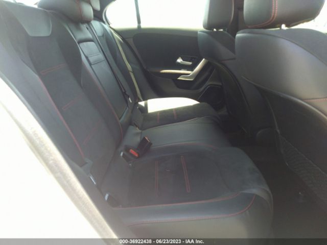 WDD3G4EB0KW013640 Mercedes-Benz A-class A 220