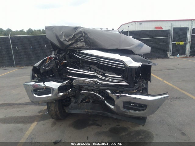 3C6UR5FL9KG632958 RAM 2500 Laramie