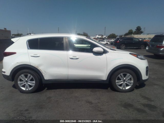KNDPM3AC6H7086950 KIA Sportage Lx