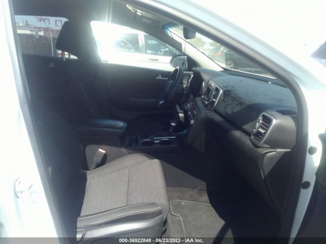 KNDPM3AC6H7086950 KIA Sportage Lx