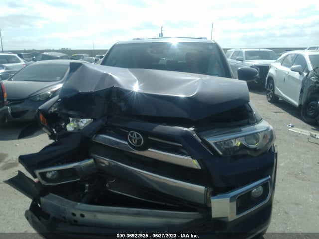 Toyota 4RUNNER SR5 2020 JTEBU5JR8L5745525 Image 6