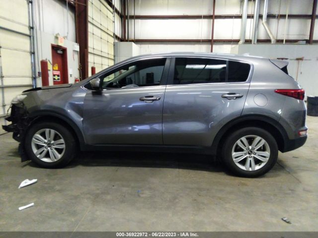 KNDPMCAC2H7084449 KIA Sportage Lx