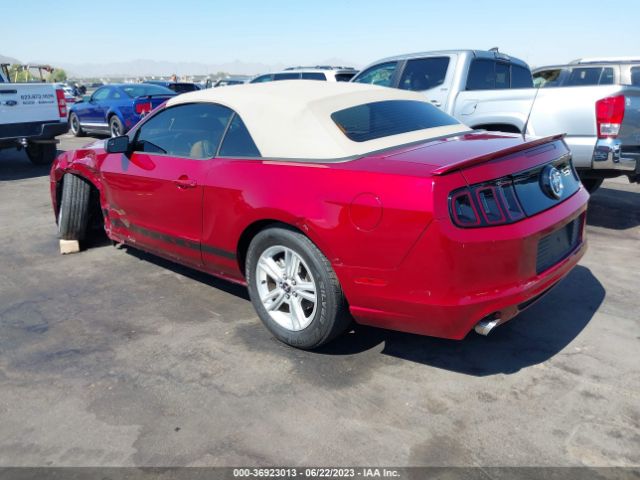 1ZVBP8EM0E5322563 Ford Mustang V6