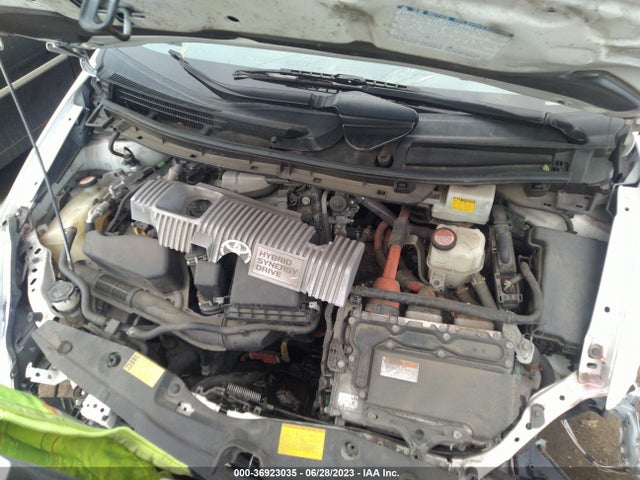 Toyota Prius Three 2014 JTDKN3DU6E0390019 Image 10